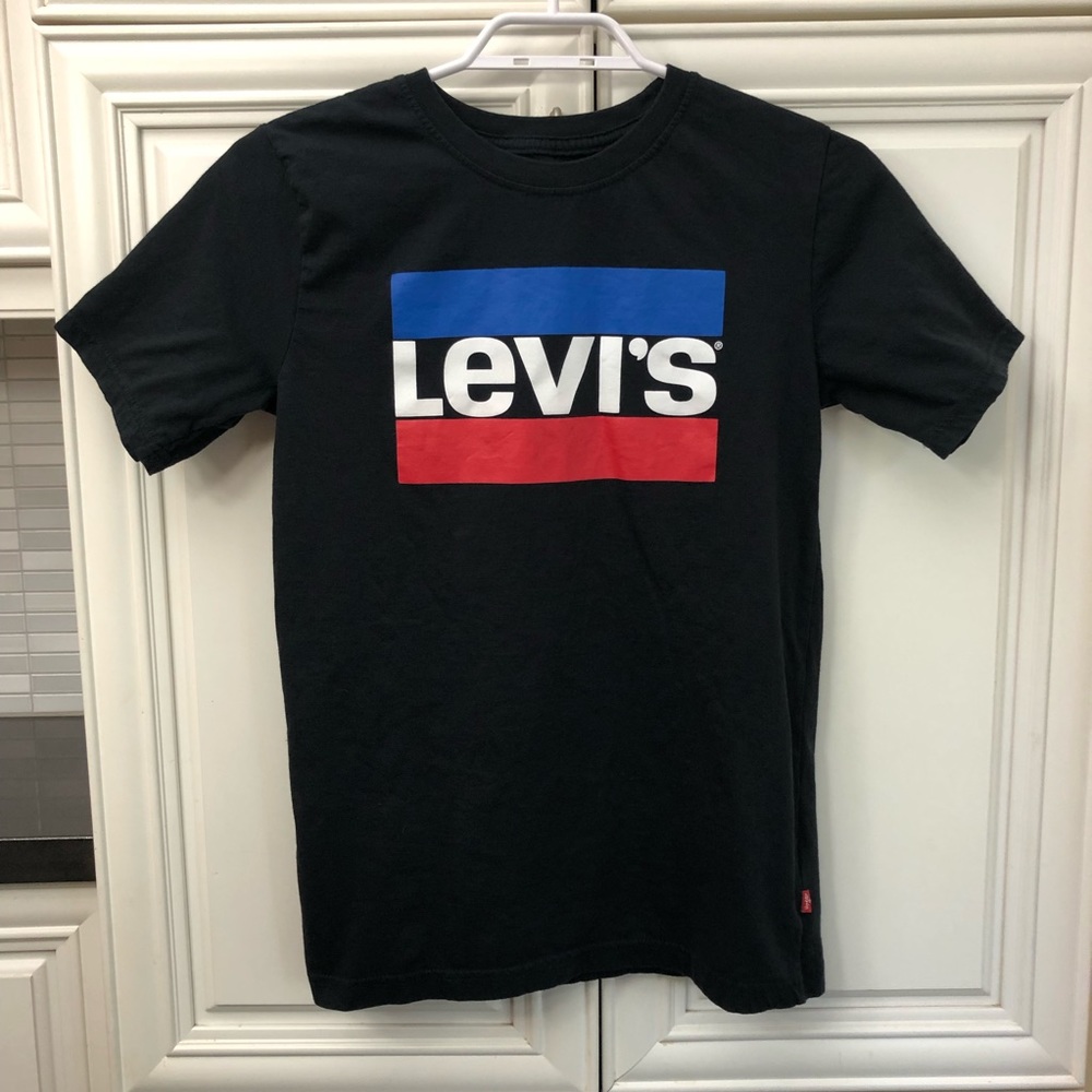 Levi’s youth t-shirt